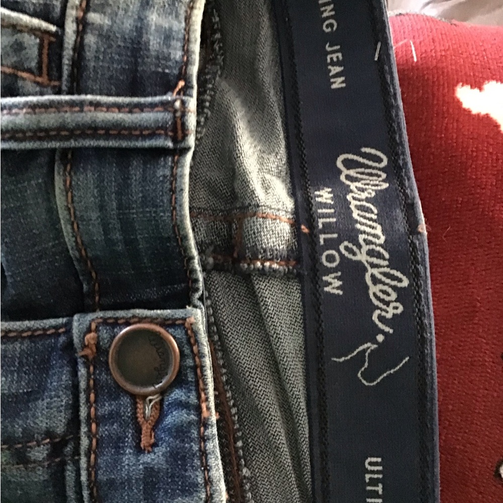 Wrangler Womens Willow Mid Rise Boot Cut Ultimate Riding Jeans - Picture 5 of 6